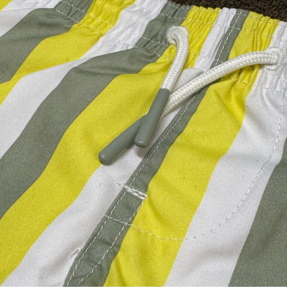 0-3M + 3-6M - Cat & Jack - Baby Striped Swim Shorts Trunks UPF 50+ NEW - Picture 4 of 5